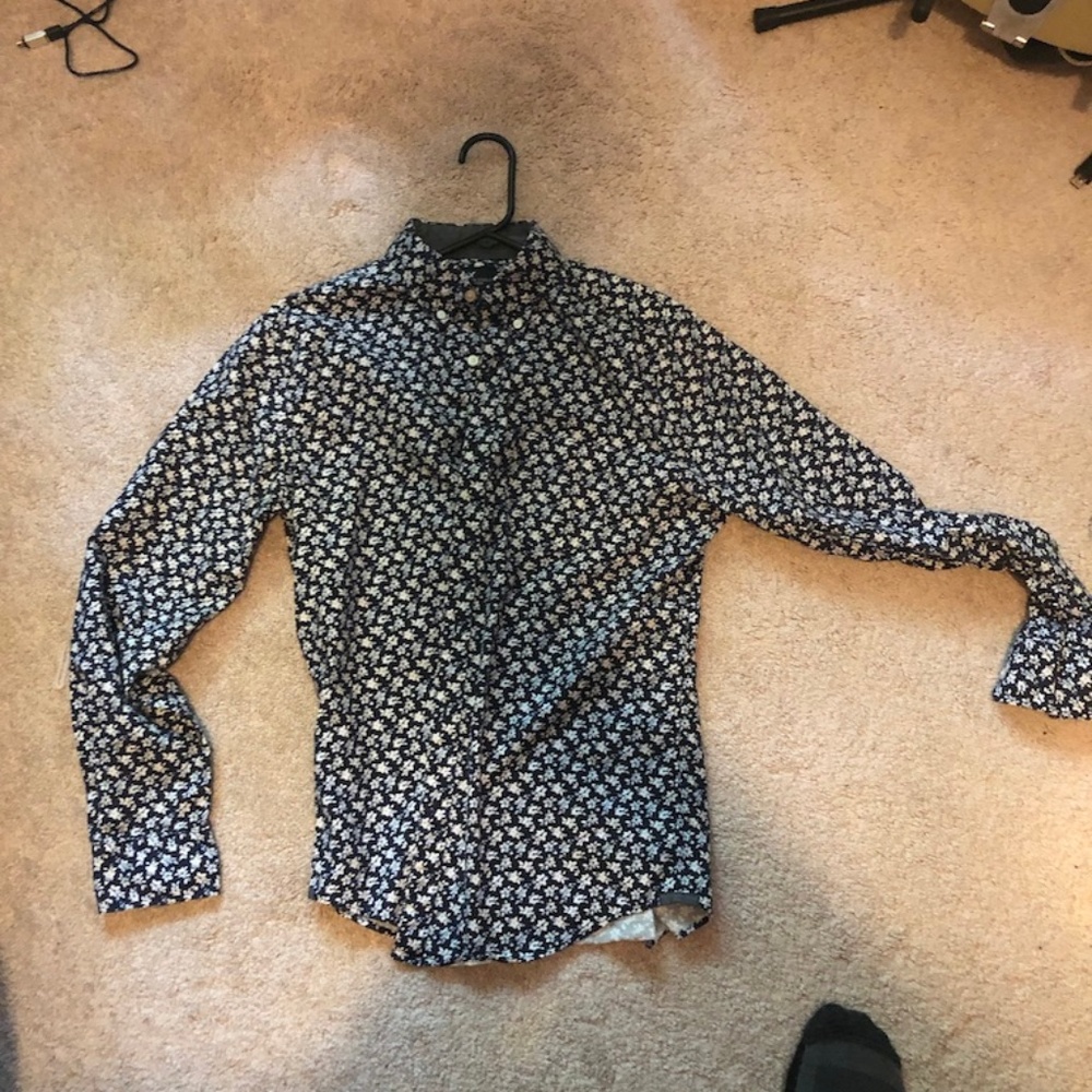 American Eagle Flower Print Shirt